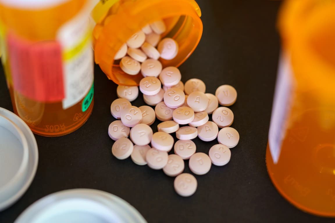 Suboxone Buprenorphine Naloxone prescription pills online treatment Illinois Michigan